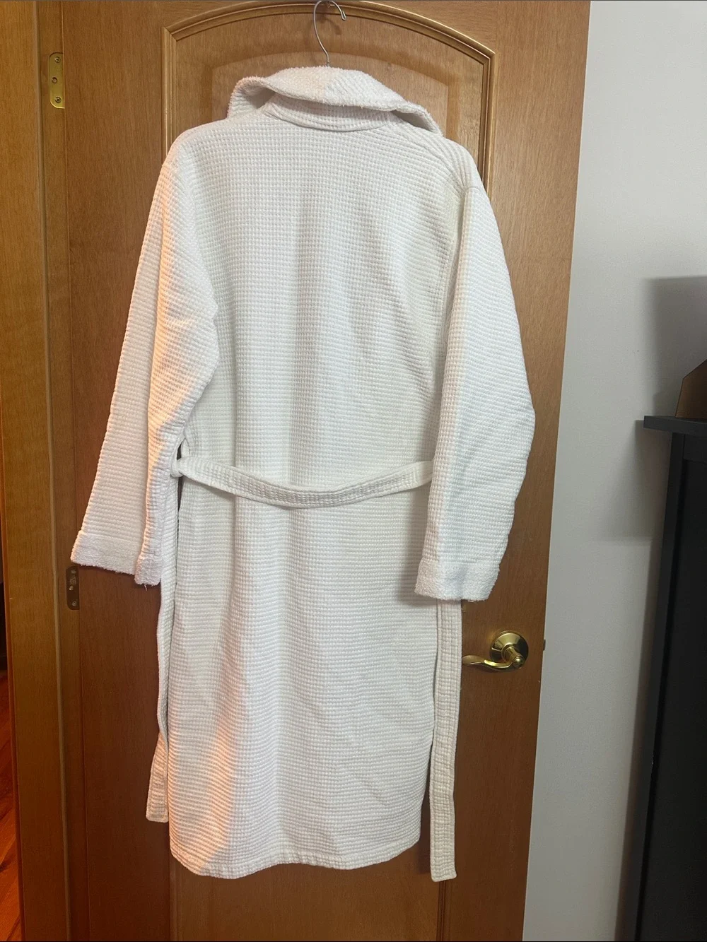 White Waffle Weave Bath Robe - Unbranded